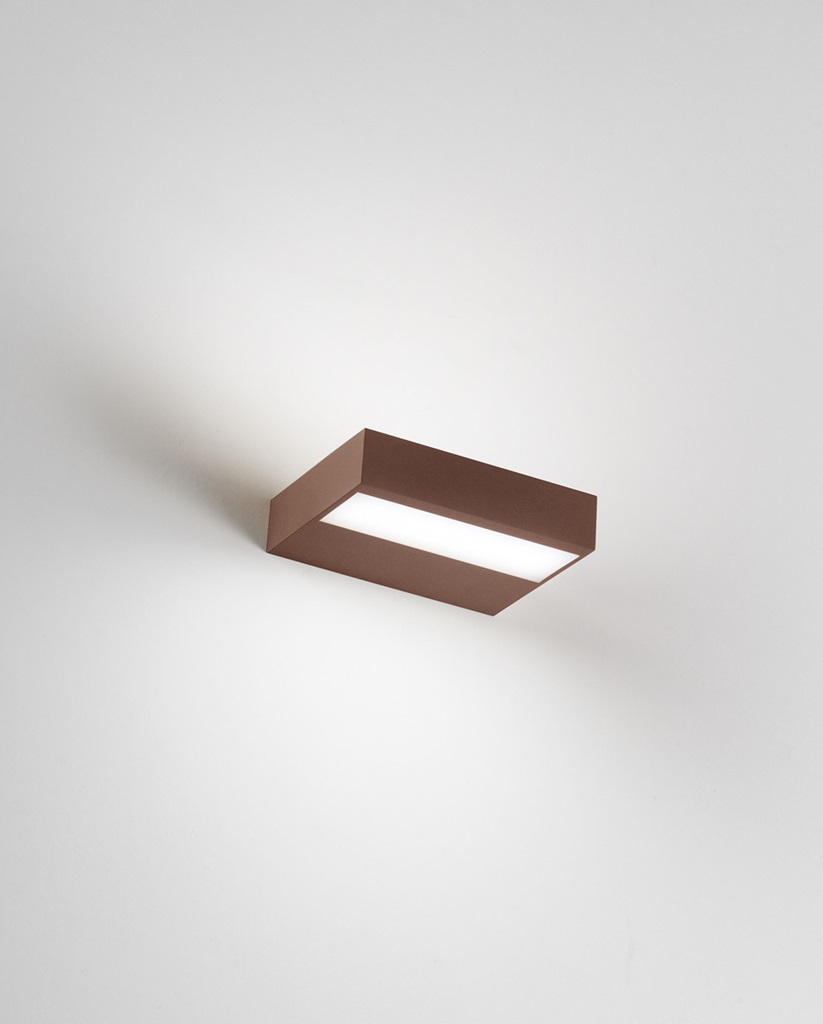 LED Wandleuchte, CCT, dimmbar, rostbraun